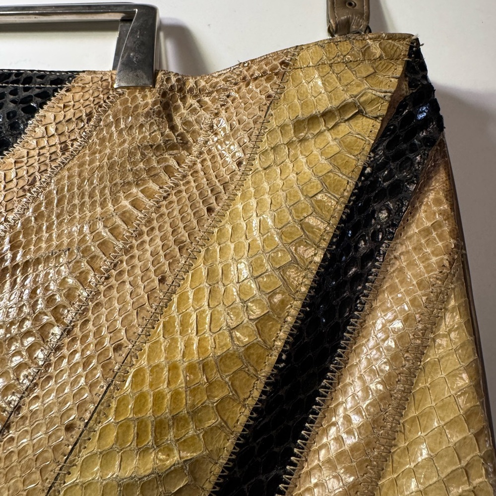 Vintage Snakeskin Shoulder Bag Striped Leather Handbag Funky Purse - Picture 15 of 16